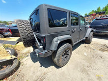 Load image into Gallery viewer, TRANSMISSION Jeep Wrangler 12 13 14 15 16 17 18 VIN W - MM3140656
