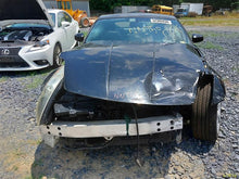 Load image into Gallery viewer, MANUAL TRANSMISSION Infiniti G35 Nissan 350Z 2003 03 2004 04 - MM3110801
