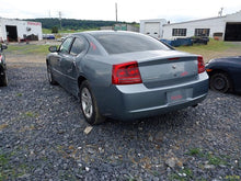 Load image into Gallery viewer, TRANSMISSION 300 300C Challenger Charger Magnum 2005-2010 RWD - MM3099669
