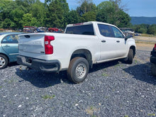 Load image into Gallery viewer, Engine Motor  SILVERADO 1500 PICKUP 2023 - MM3129228
