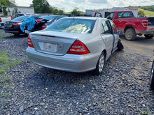 Load image into Gallery viewer, AUTOMATIC TRANSMISSION C230 C240 C32 C320 C55 2001-2005 RWD - MM3125094
