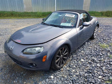 Load image into Gallery viewer, Transmission  MAZDA MX-5 MIATA 2006 - MM3148407
