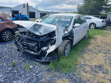 Load image into Gallery viewer, AUTOMATIC TRANSMISSION CC Passat 06 07 08 09 10 11 FWD - MM3143173
