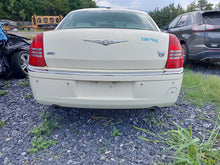 Load image into Gallery viewer, TRANSMISSION Chrysler 300 Dodge 300C Magnum 2006 06 AWD - MM3158384
