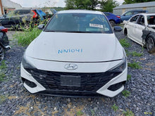 Load image into Gallery viewer, Transmission Hyundai Elantra 2022 - MM3165004
