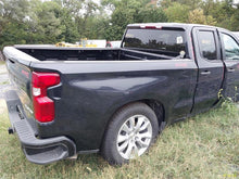 Load image into Gallery viewer, Engine Motor  SILVERADO 1500 PICKUP 2022 - MM3189930

