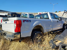Load image into Gallery viewer, Engine Motor  FORD F250SD PICKUP 2020 - MM3231167
