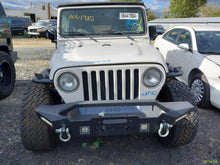 Load image into Gallery viewer, TRANSMISSION Jeep TJ Wrangler 00 01 02 03 04 - MM3217186
