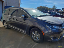 Load image into Gallery viewer, Transmission Chrysler Pacifica 2018 - MM3241743
