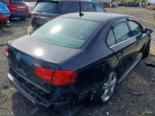 Load image into Gallery viewer, Engine Motor  JETTA GLI 2016 - MM3245024

