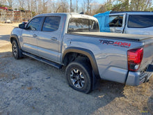 Load image into Gallery viewer, TRANSMISSION Tacoma 2016 16 2017 17 2018 18 2019 19 4X4 - MM3268726
