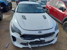 Load image into Gallery viewer, Transmission Kia Stinger 2020 - MM3275025
