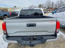 Load image into Gallery viewer, Transmission Toyota Tacoma 2022 - MM3295556
