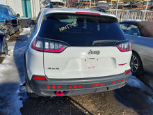 Load image into Gallery viewer, Transmission Jeep Cherokee 2022 - MM3303134
