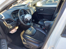 Load image into Gallery viewer, Transmission Jeep Cherokee 2022 - MM3303134
