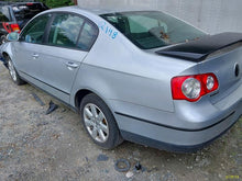 Load image into Gallery viewer, MANUAL TRANSMISSION A3 RS3 Beetle CC EOS Golf GTI Jetta Passat 08-14 FWD - MM3086353
