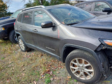 Load image into Gallery viewer, Transmission Jeep Cherokee 2014 - MM3241954
