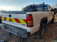 Load image into Gallery viewer, [INVENTORYCAR_YEAR_MAKE_MODEL] TRANSMISSION 2WD - MM3282692
