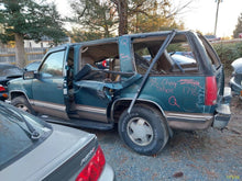 Load image into Gallery viewer, [INVENTORYCAR_YEAR_MAKE_MODEL] TRANSMISSION 4X4 - MM3256036
