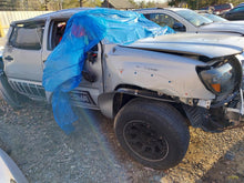 Load image into Gallery viewer, Transmission Toyota Tacoma 2005 - MM3317420

