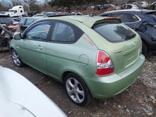 Load image into Gallery viewer, Transmission Hyundai Accent 2010 - MM3300045
