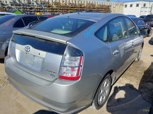 Load image into Gallery viewer, AUTOMATIC TRANSMISSION Toyota Prius 04 05 06 07 08 09 - MM3319330
