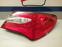 Load image into Gallery viewer, TAIL LIGHT LAMP ASSEMBLY Mercedes-Benz 200 11 12 13 14 Right - CTL157043

