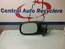 Load image into Gallery viewer, SIDE VIEW DOOR MIRROR Toyota Tundra 00 01 02 03 04 05 06 Left - CTL174429
