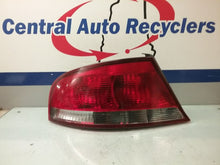 Load image into Gallery viewer, TAIL LIGHT LAMP ASSEMBLY Chrysler Sebring 01 02 03 04 05 06 Left - CTL197356
