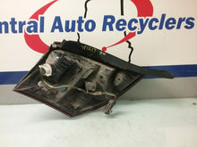 Load image into Gallery viewer, TAIL LIGHT LAMP ASSEMBLY Saturn Ion 03 04 05 06 07 Right - CTL198486
