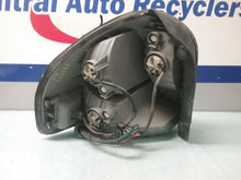 Load image into Gallery viewer, TAIL LIGHT LAMP ASSEMBLY Hyundai Santa Fe 01 02 03 04 Right - CTL201518
