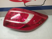 Load image into Gallery viewer, OUTER TAIL LIGHT LAMP Kia Sportage 10 11 12 13 Right - CTL210296
