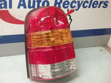Load image into Gallery viewer, TAIL LIGHT LAMP ASSEMBLY Ford Escape 01 02 03 04 05 06 07 Left - CTL210516
