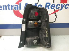 Load image into Gallery viewer, TAIL LIGHT LAMP ASSEMBLY Ford Escape 01 02 03 04 05 06 07 Left - CTL210516
