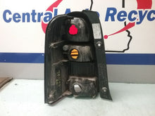 Load image into Gallery viewer, TAIL LIGHT LAMP ASSEMBLY Ford Escape 01 02 03 04 05 06 07 Right - CTL218388
