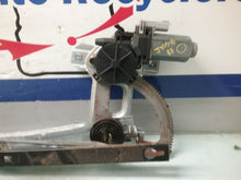 Load image into Gallery viewer, FRONT WINDOW REGULATOR Ford Excursion F250SD F350SD F450SD 03 04 05 - 12 Right - CTL235742
