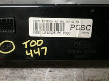 Load image into Gallery viewer, Temperature Controls Kia Soul 2016 - CTL239612
