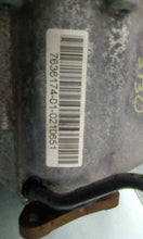 Load image into Gallery viewer, TRANSFER CASE BMW 528i 2012 12 - CTL241430
