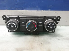 Load image into Gallery viewer, FRONT TEMPERATURE CONTROLS Chevrolet Traverse 13 14 15 16 - CTL258380
