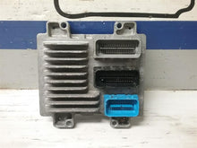 Load image into Gallery viewer, ECU ECM COMPUTER ELR Cruze Silverado 2500 Pickup Silverado 3500 11-16 - CTL264386
