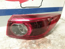 Load image into Gallery viewer, OUTER TAIL LIGHT LAMP Mazda 3 2014 14 Right - CTL268175
