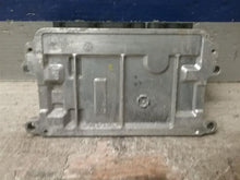 Load image into Gallery viewer, ECU ECM COMPUTER Mazda 3 2014 14 - CTL271921
