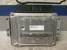 Load image into Gallery viewer, ECU ECM COMPUTER Hyundai Veloster 2013 13 2014 14 - CTL272733
