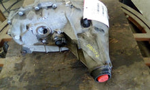 Load image into Gallery viewer, [INVENTORYCAR_YEAR_MAKE_MODEL] TRANSFER CASE - CTL288399
