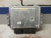 Load image into Gallery viewer, ECU ECM Computer Ford Focus 2016 - CTL288941

