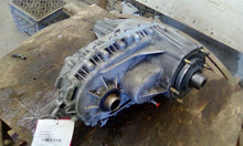 Load image into Gallery viewer, [INVENTORYCAR_YEAR_MAKE_MODEL] TRANSFER CASE - CTL300776
