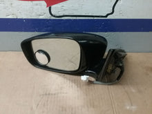 Load image into Gallery viewer, SIDE VIEW DOOR MIRROR Infiniti G25 G37 09 10 11 12 13 Left - CTL303387
