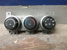 Load image into Gallery viewer, Temp Climate AC Heater Control Rogue 2008 08 2009 09 2010 10 - CTL312232
