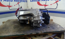 Load image into Gallery viewer, Transfer Case Toyota Sequoia 2012 - CTL322027

