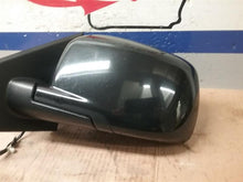 Load image into Gallery viewer, Side View Door Mirror Dodge Journey 2020 - CTL325936
